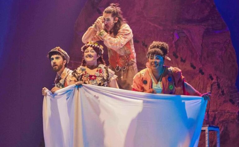 Indicado ao Prêmio APTR, “O Maior Quintal do Mundo” retorna aos palcos no Teatro EcoVilla Ri Happy, no Jardim Botânico