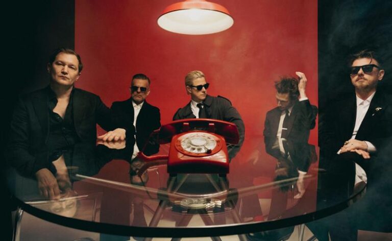 Interpol anuncia novo álbum “This Mirror Weighs a Ton” e compartilha 2 faixas novas