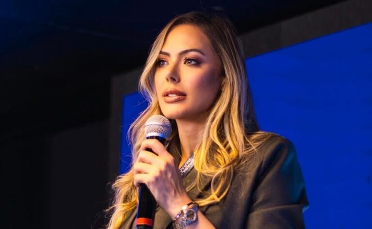 Rejane Pauletti lidera conferência em São Paulo sobre o fortalecimento das conexões entre Brasil e Paraguai